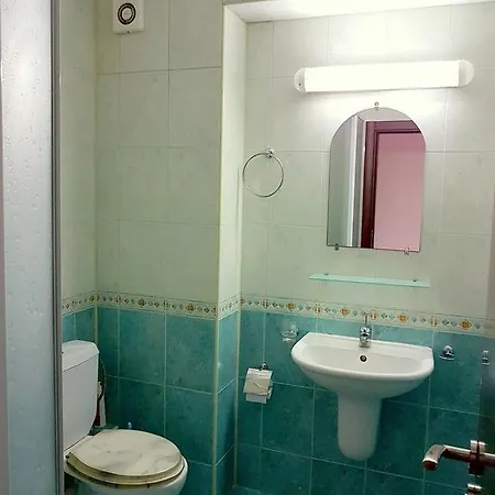 Rent Zornica شقة نيسيبار