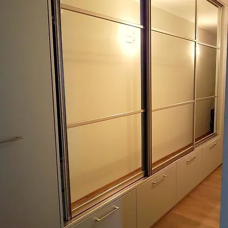 Rent Zornica 아파트